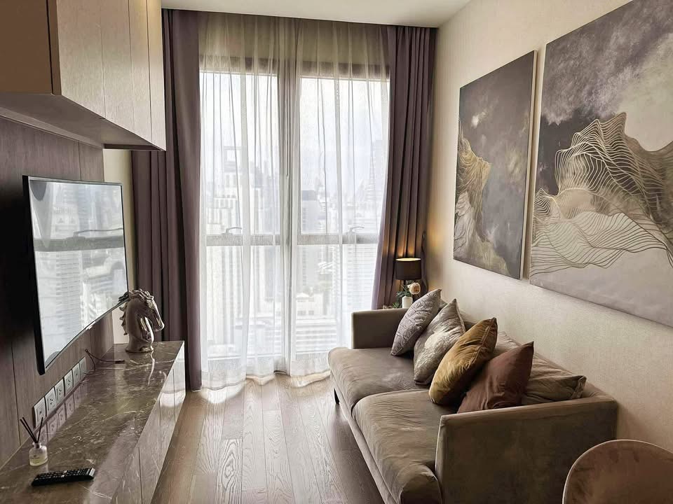 One Bedroom Condo For Rent