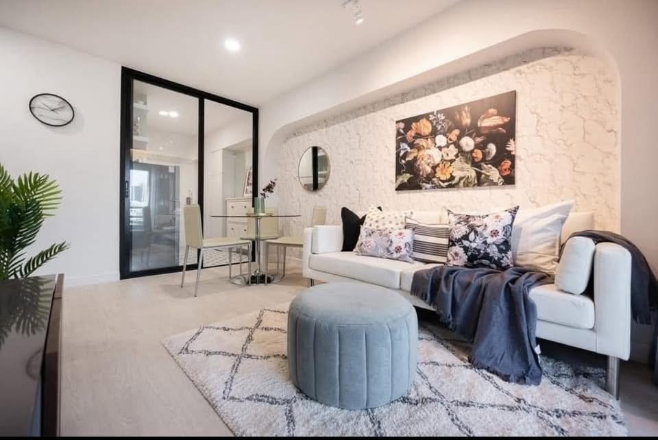 Two Bedroom Condo For Rent