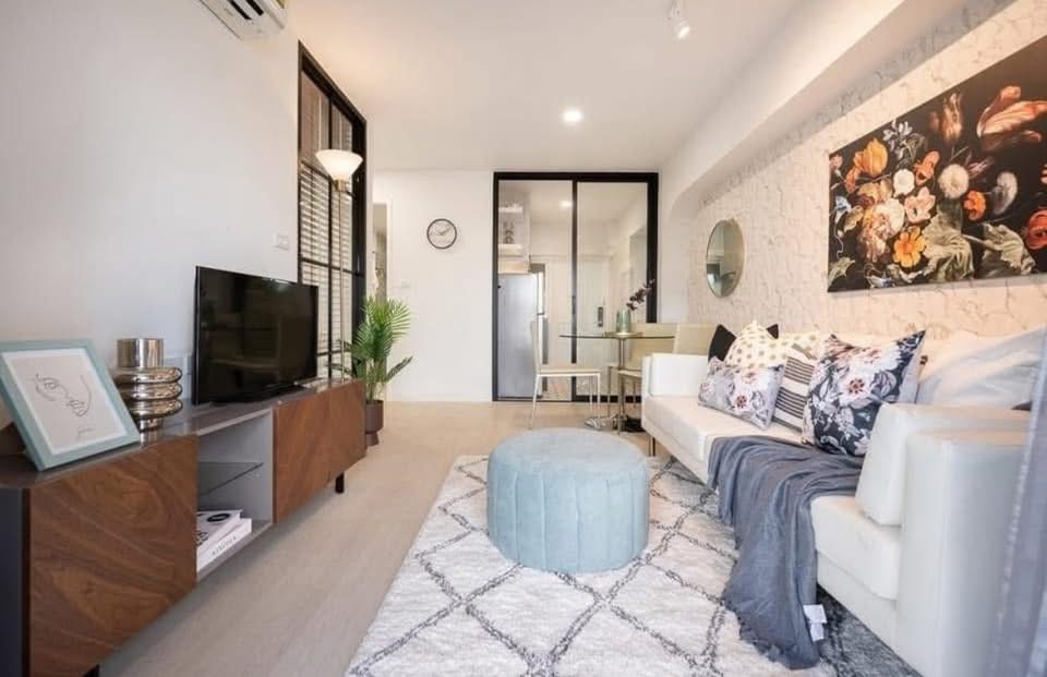 Two Bedroom Condo For Rent