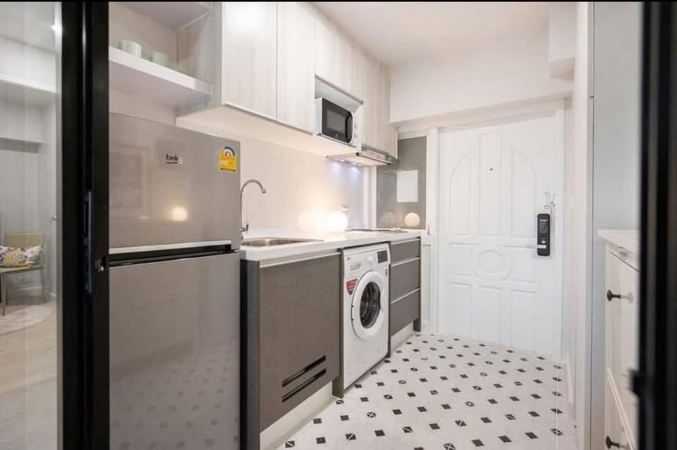 Two Bedroom Condo For Rent