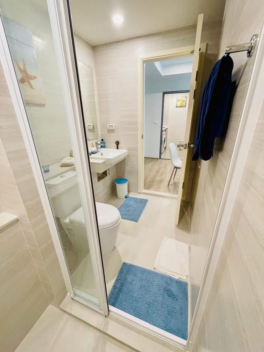 Two Bedroom Condo For Rent