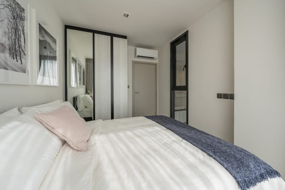 Two Bedroom Condo For Rent