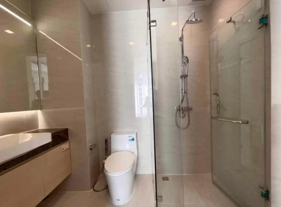 One Bedroom Condo For Rent