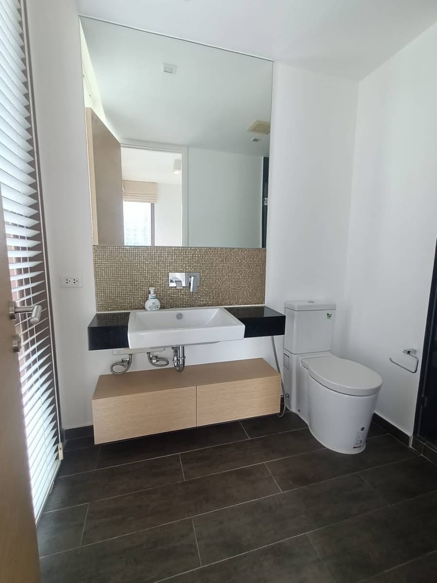 Two Bedroom Condo For Rent