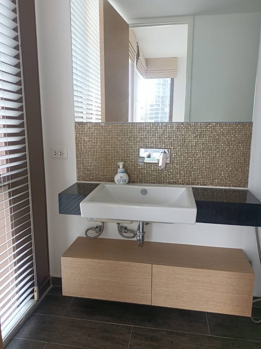 Two Bedroom Condo For Rent