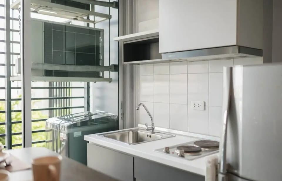 One Bedroom Condo For Rent