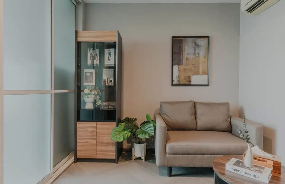 One Bedroom Condo For Rent