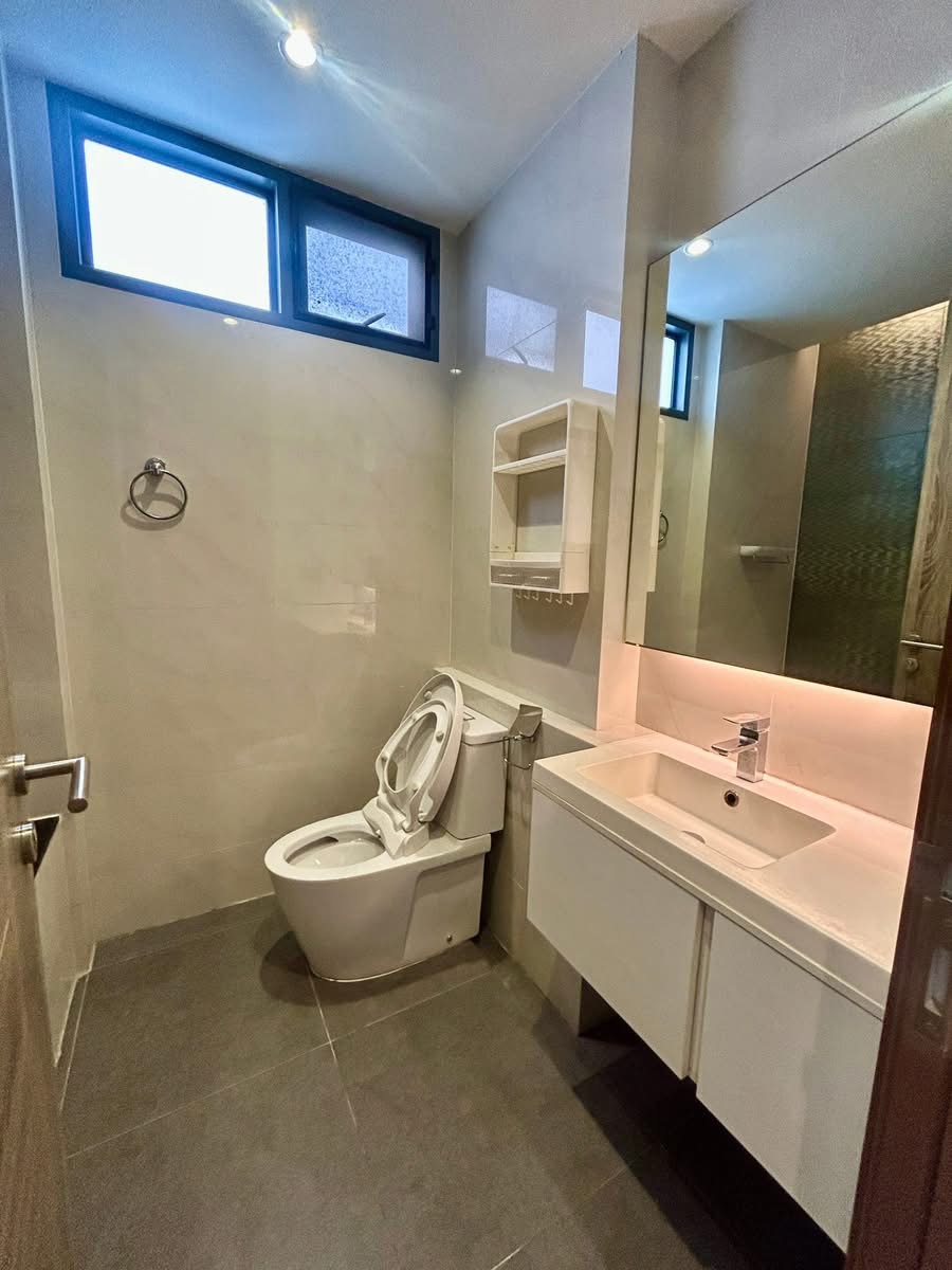 Two Bedroom Condo For Rent