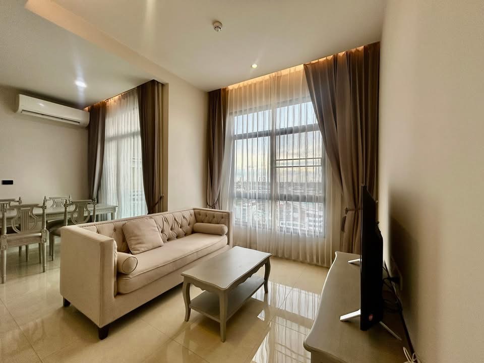 Two Bedroom Condo For Rent
