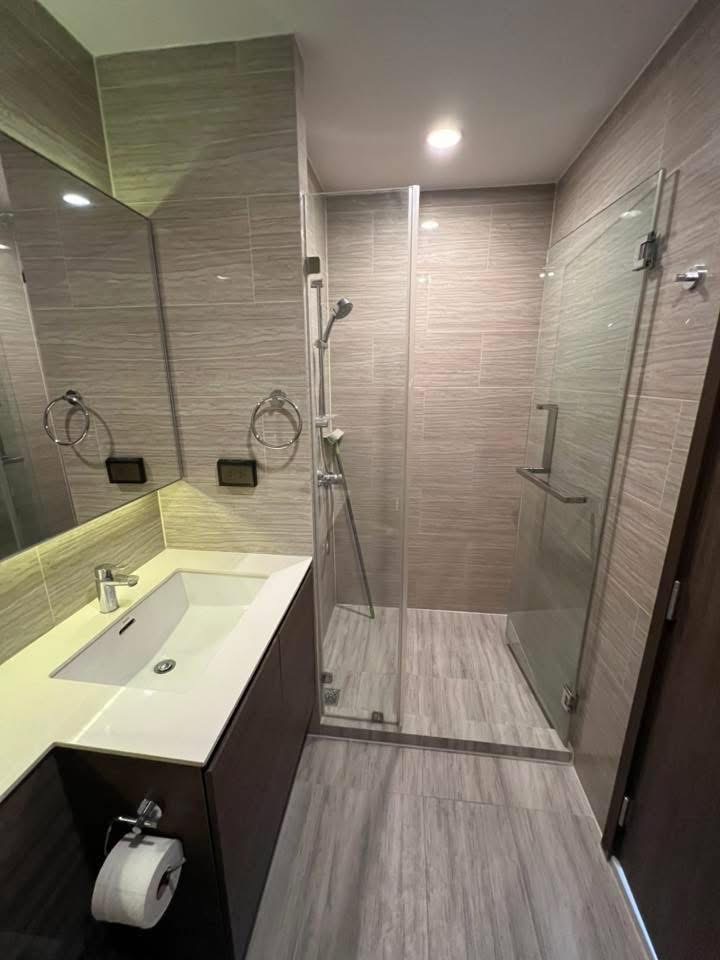 One Bedroom Condo For Rent 