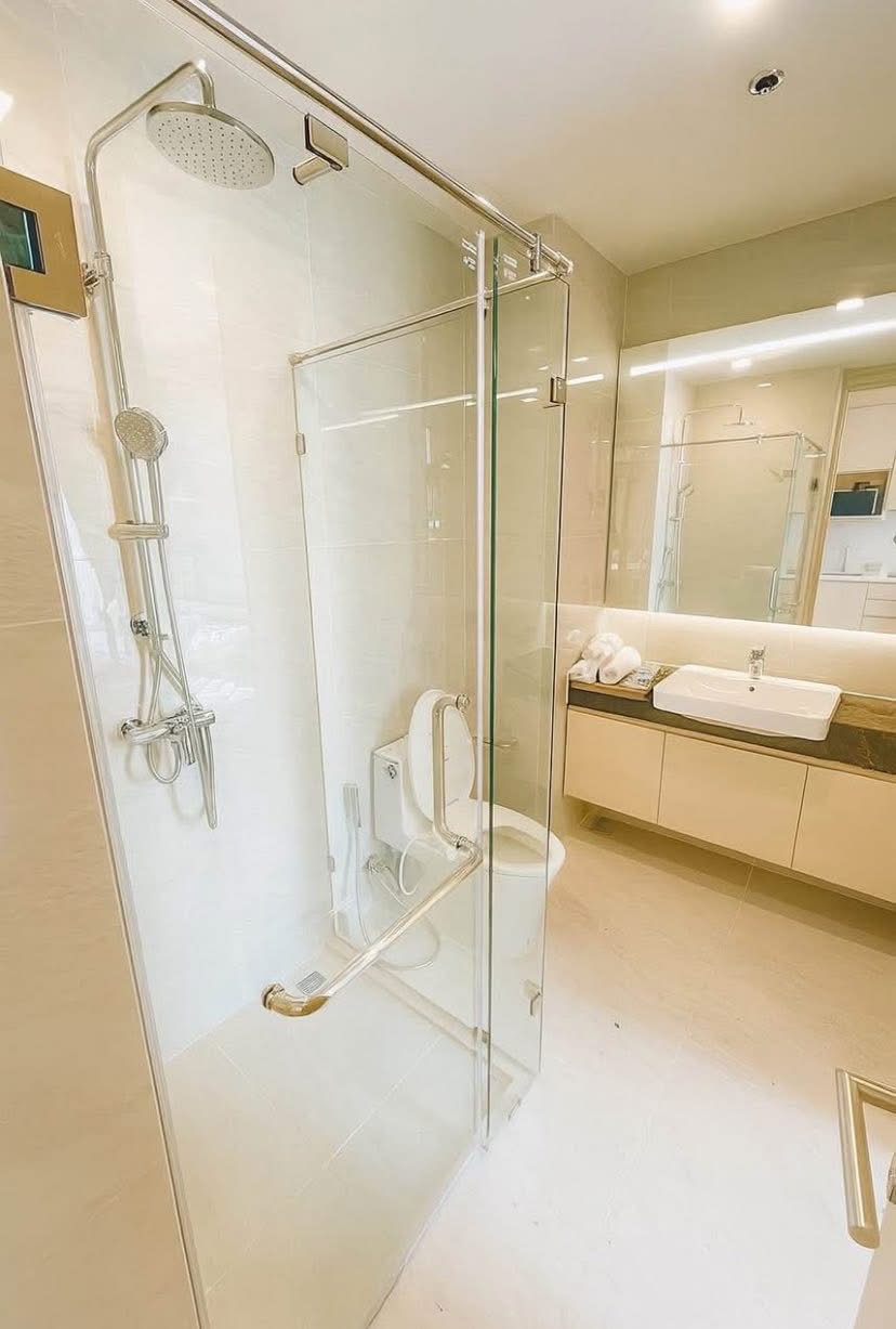 One Bedroom Condo For Rent