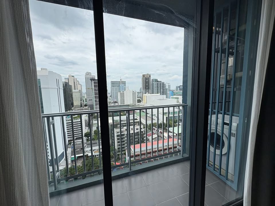 One Bedroom Condo For Rent