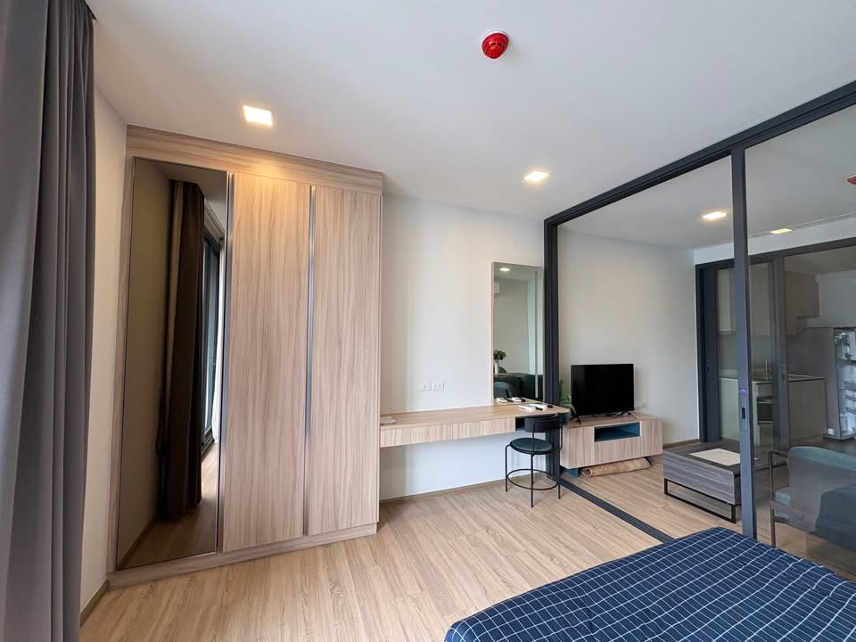 One Bedroom Condo For Rent