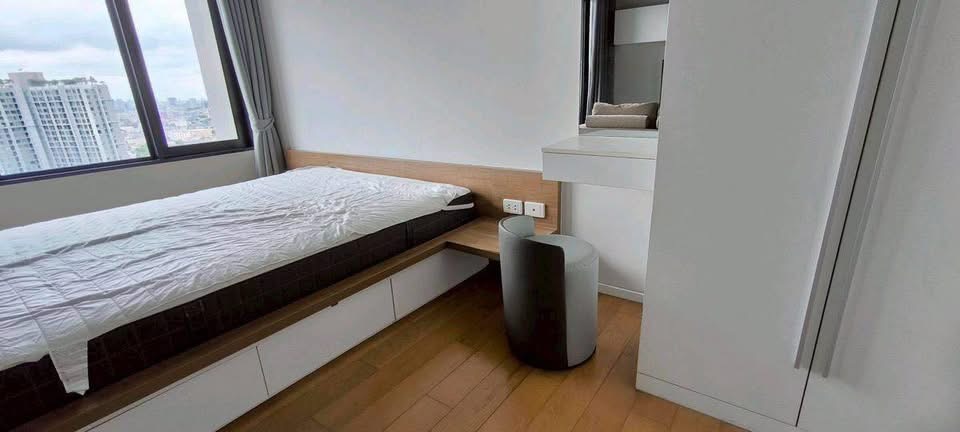 One Bedroom Condo For Rent