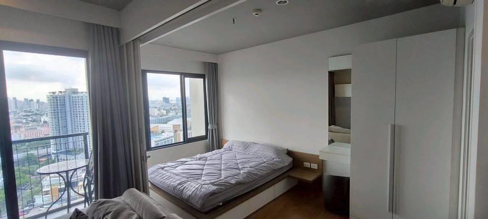 One Bedroom Condo For Rent