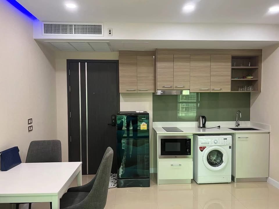 One Bedroom Condo For Rent