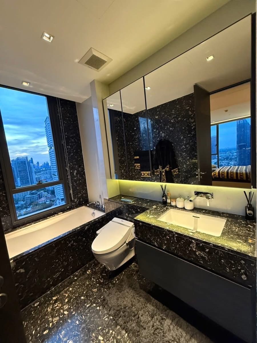 One Bedroom Condo For Rent