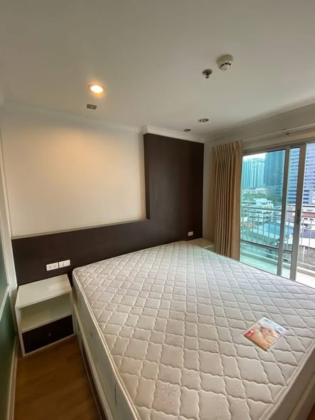 One Bedroom Condo For Rent