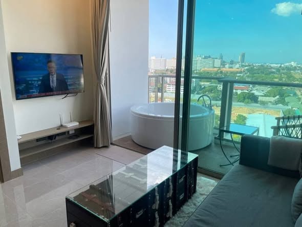 One Bedroom Condo For Rent