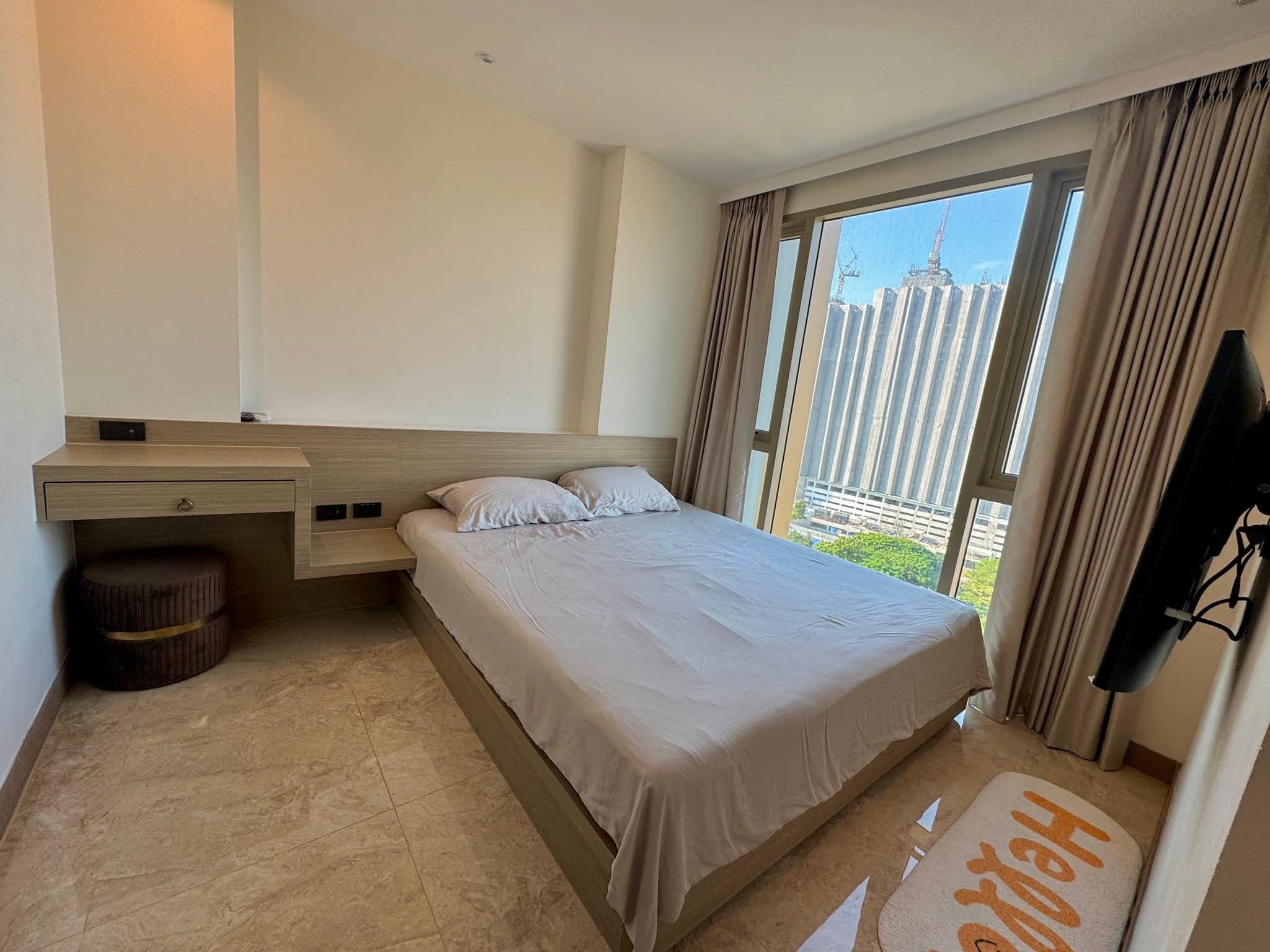 One Bedroom Condo For Rent