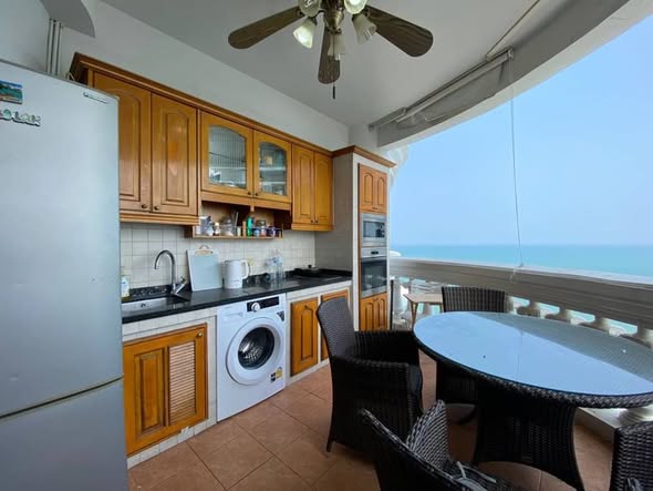 One Bedroom Condo For Rent