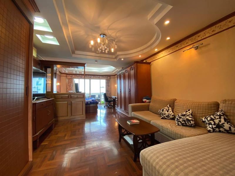 One Bedroom Condo For Rent