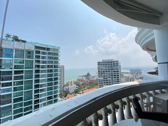 One Bedroom Condo For Rent