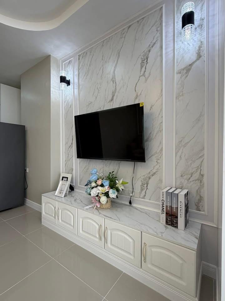 One Bedroom Condo For Sale