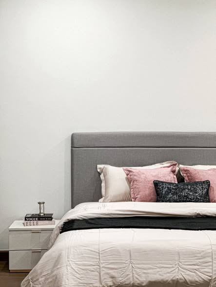 Detached House For Rent