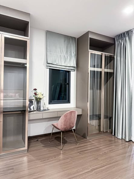 Detached House For Rent