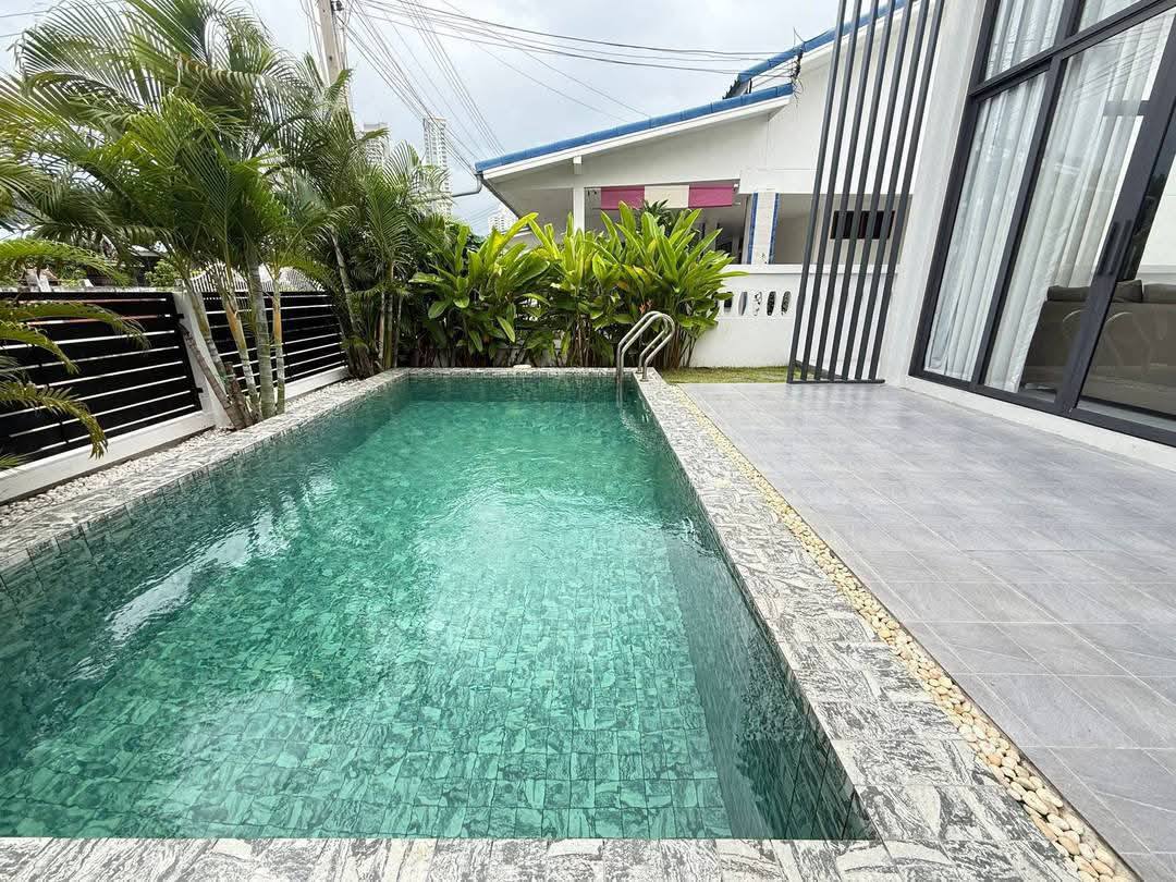 Pool Villa For Rent