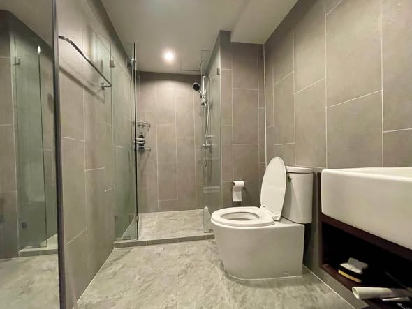 Duplex One Bedroom Condo For Rent