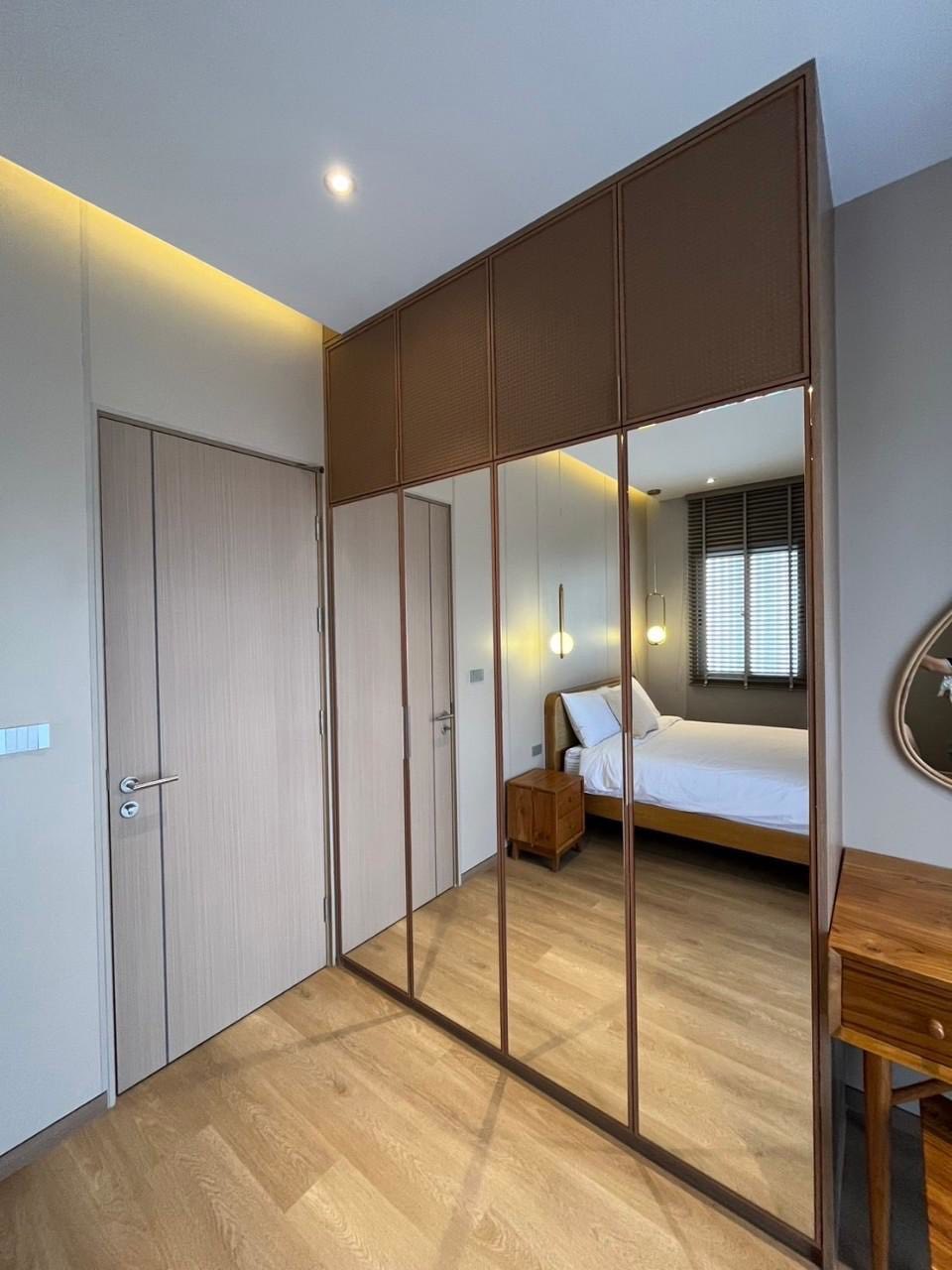 Detached House For Rent