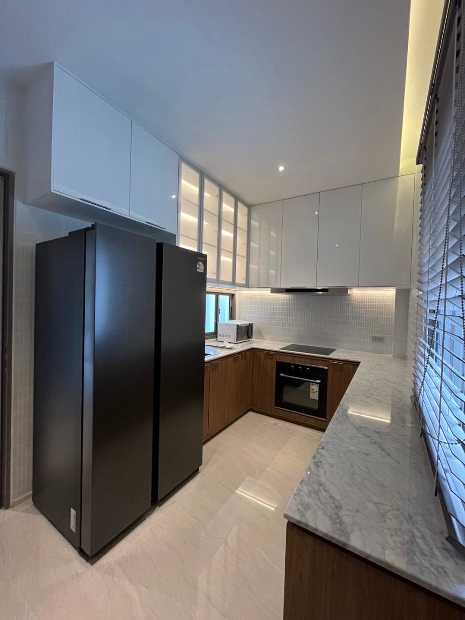 Detached House For Rent