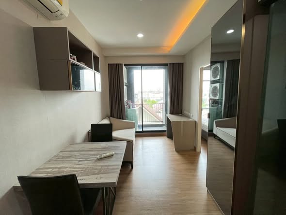 One Bedroom Condo For Rent