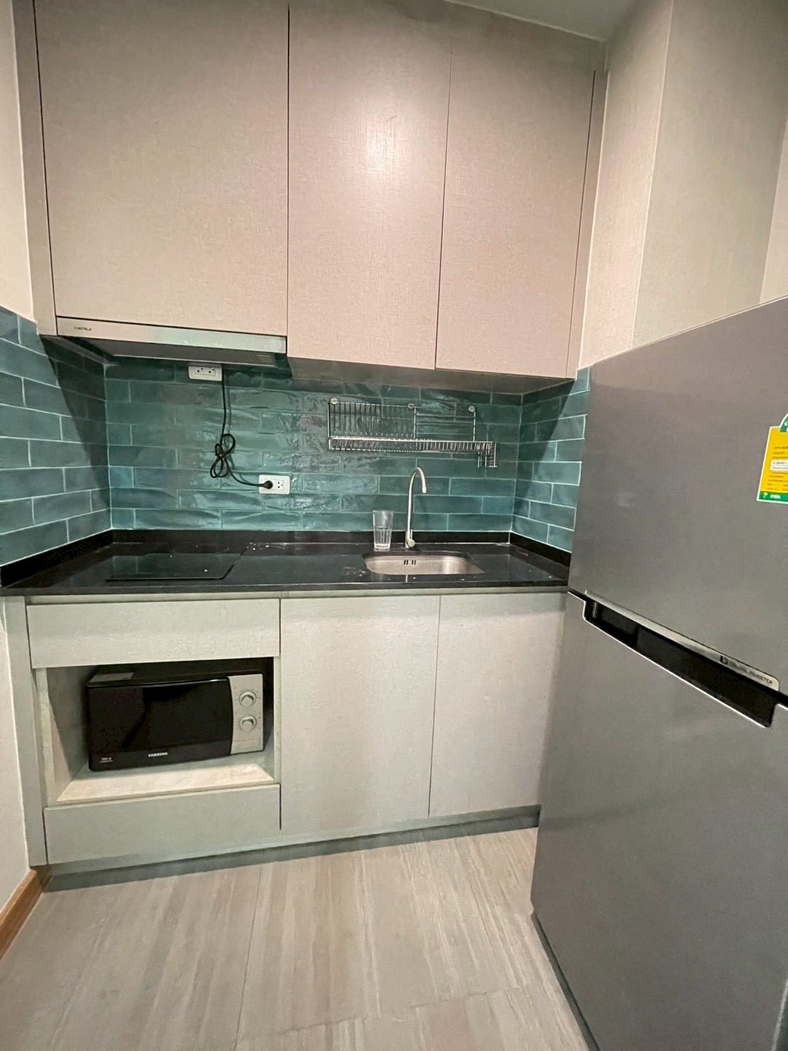 One Bedroom Condo For Rent