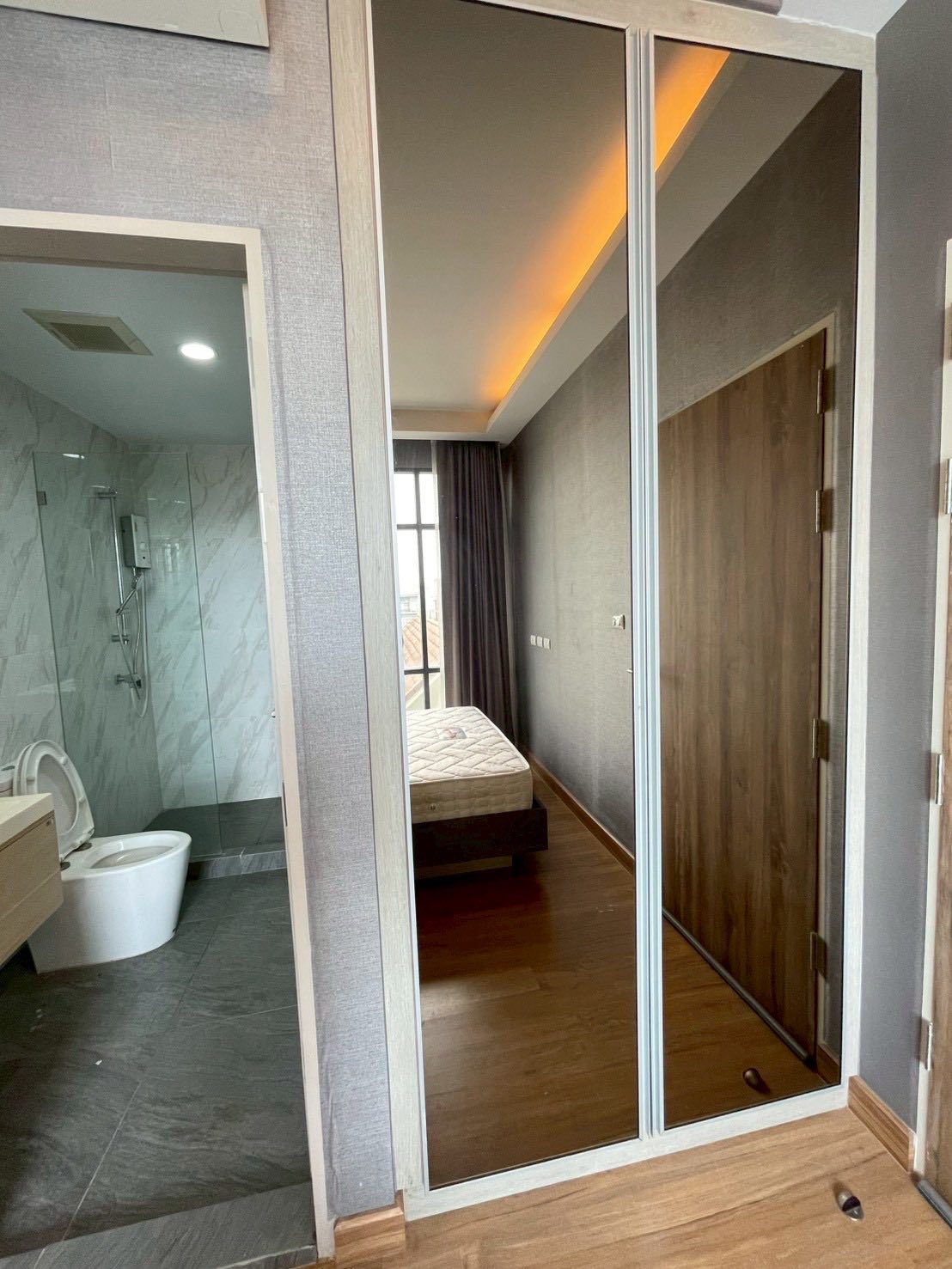 One Bedroom Condo For Rent