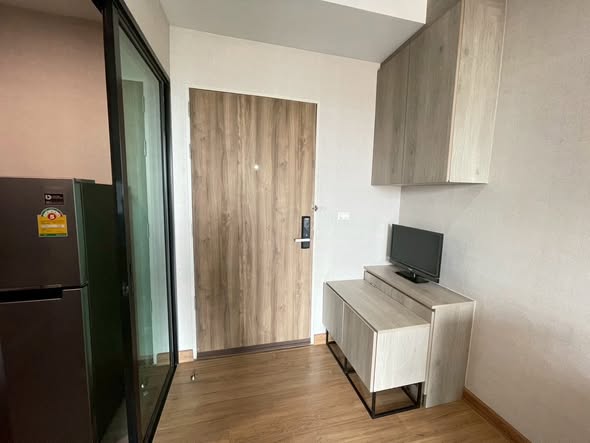 One Bedroom Condo For Rent