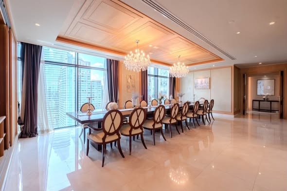 Five Bedroom Condo For Rent