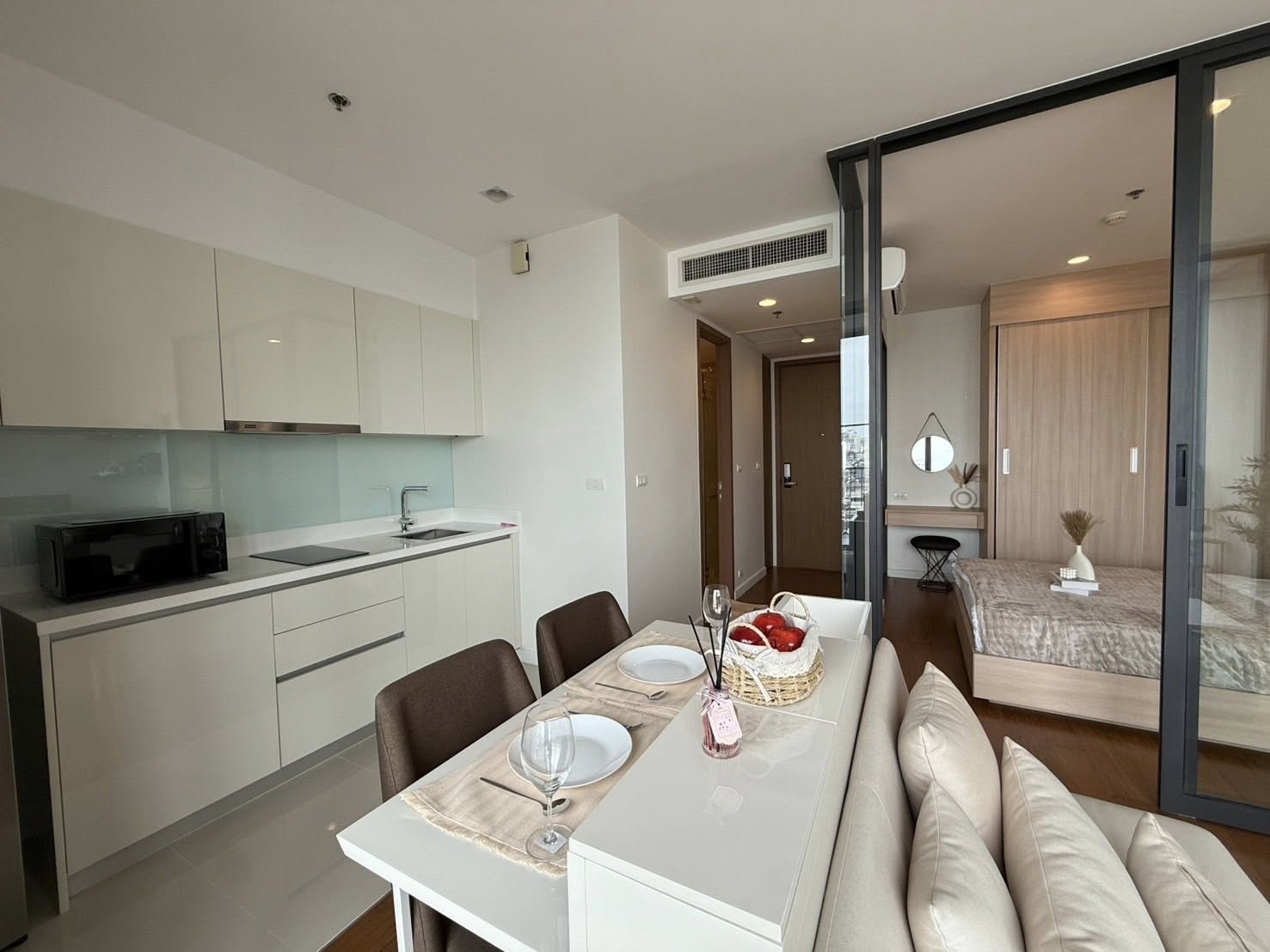 One Bedroom Condo For Rent