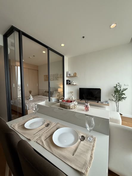 One Bedroom Condo For Rent