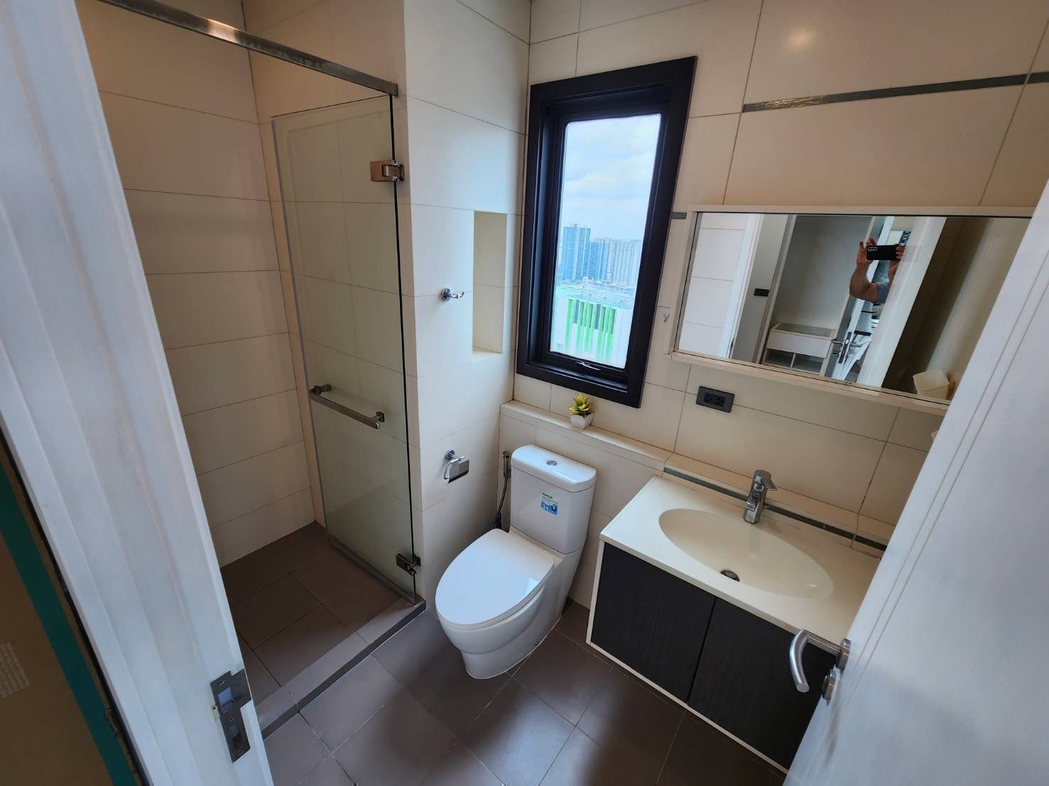 One Bedroom Condo For Rent