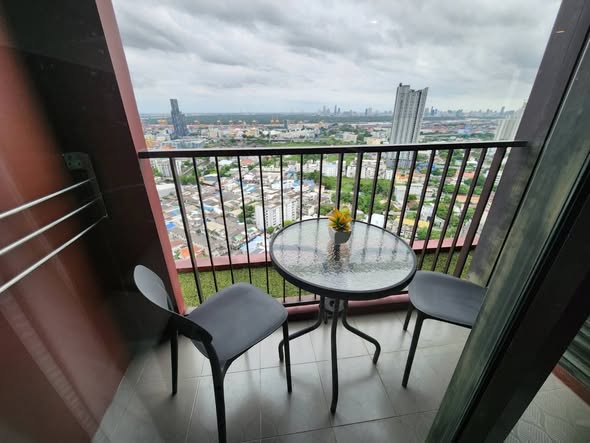 One Bedroom Condo For Rent
