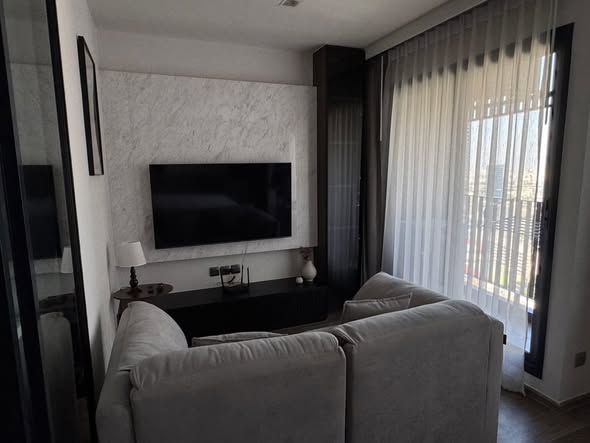 One Bedroom Condo For Rent
