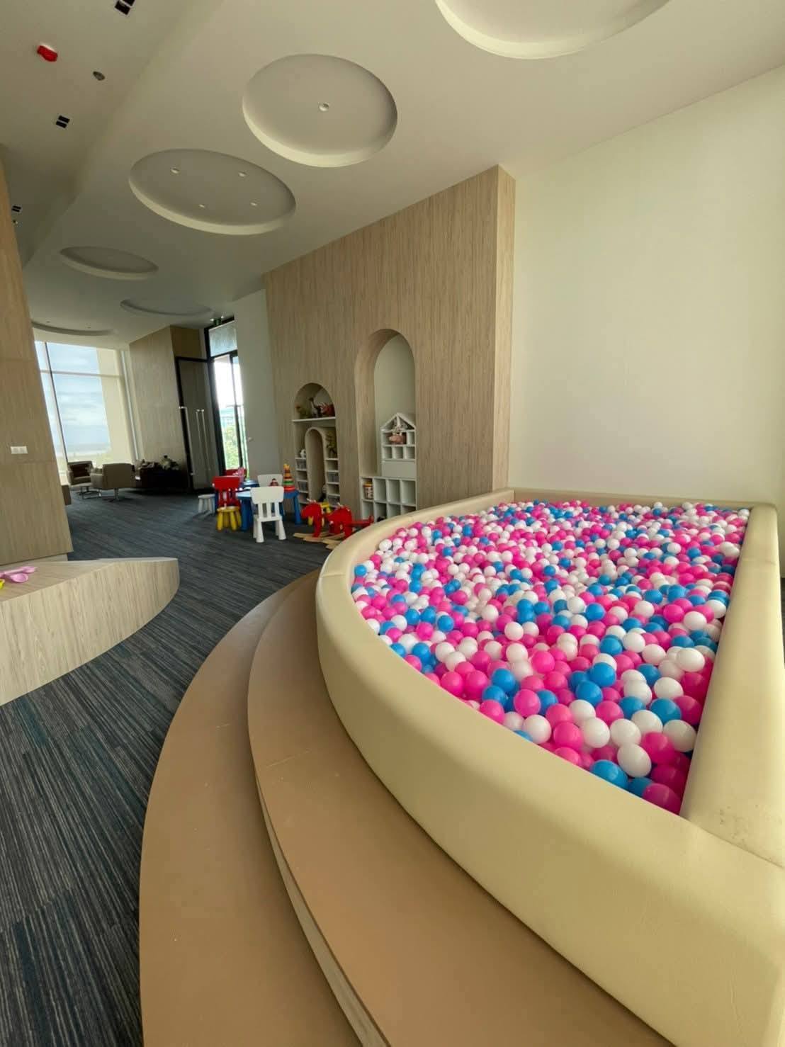 One Bedroom Condo For Rent