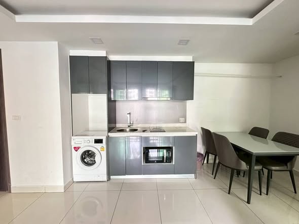 Two Bedroom Condo For Rent