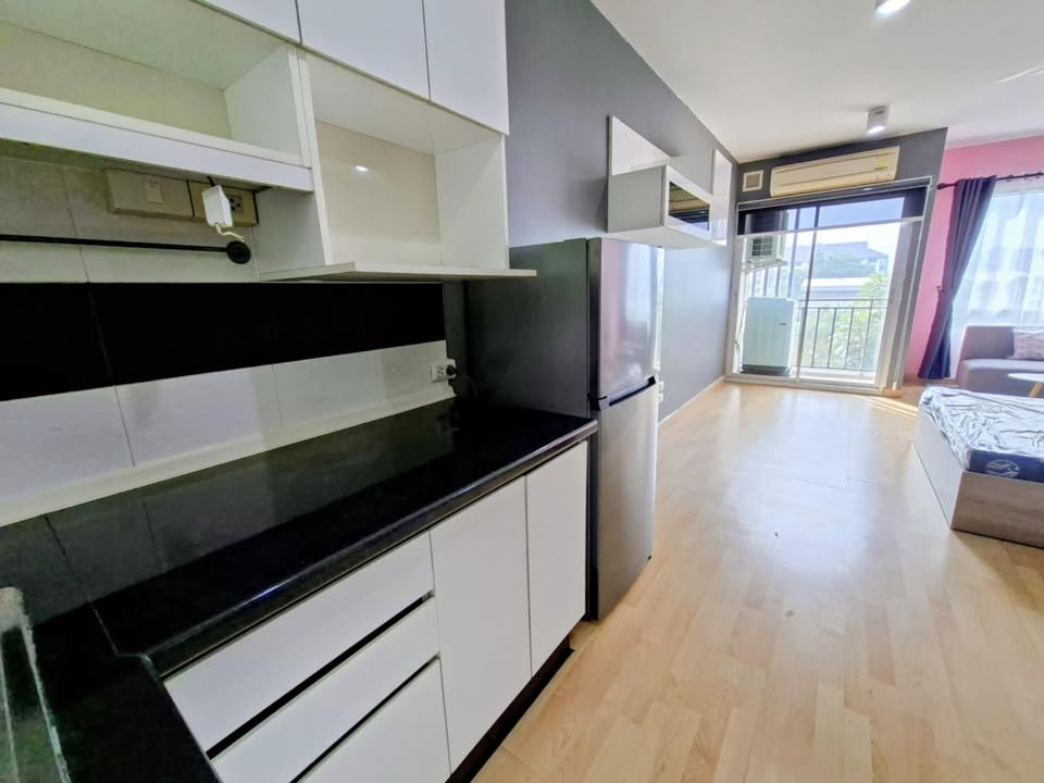 One Bedroom Condo For Rent