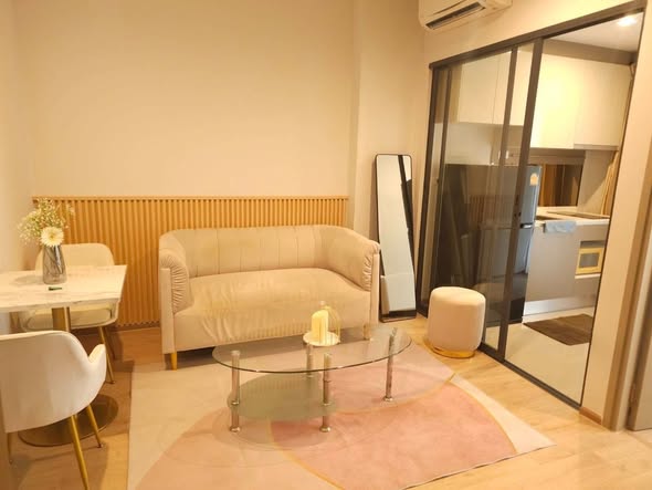 One Bedroom Condo For Rent