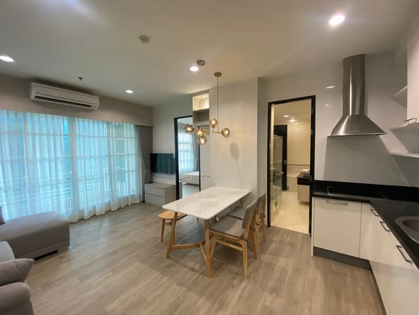 One Bedroom Condo For Rent