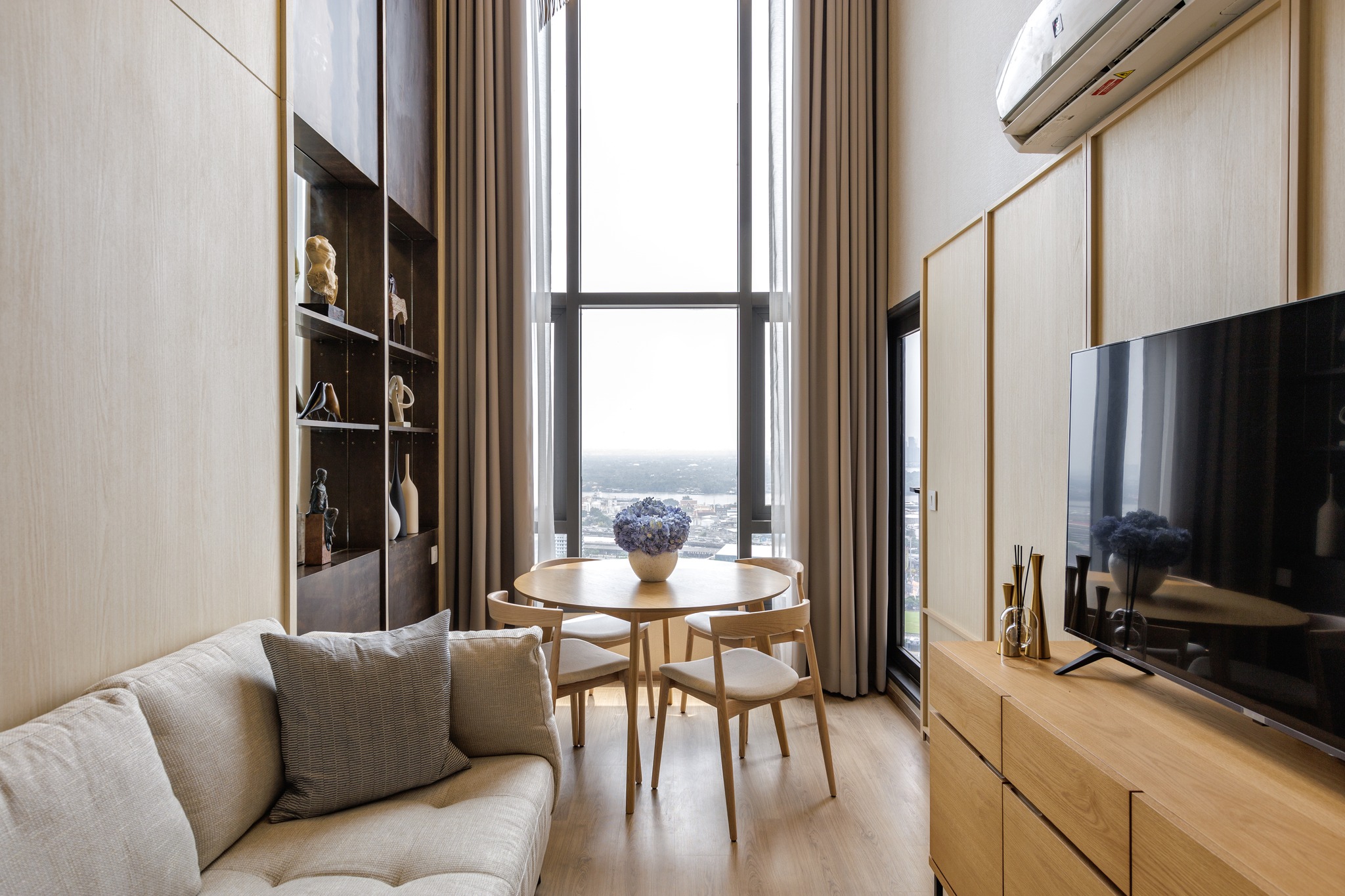 Two Bedrooms Condo For Rent